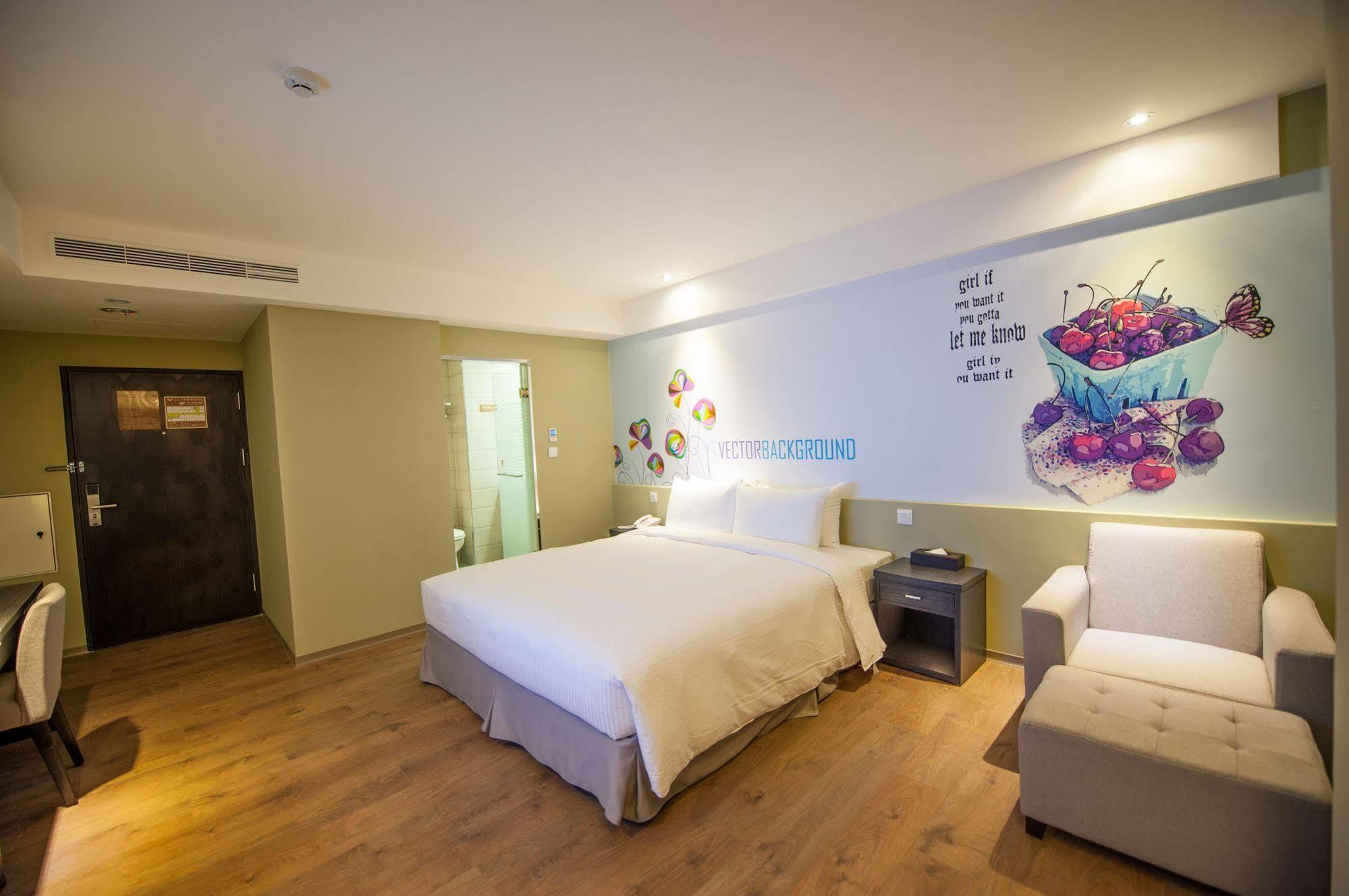 Wish Inn Hotel Kaohsiung Exterior photo
