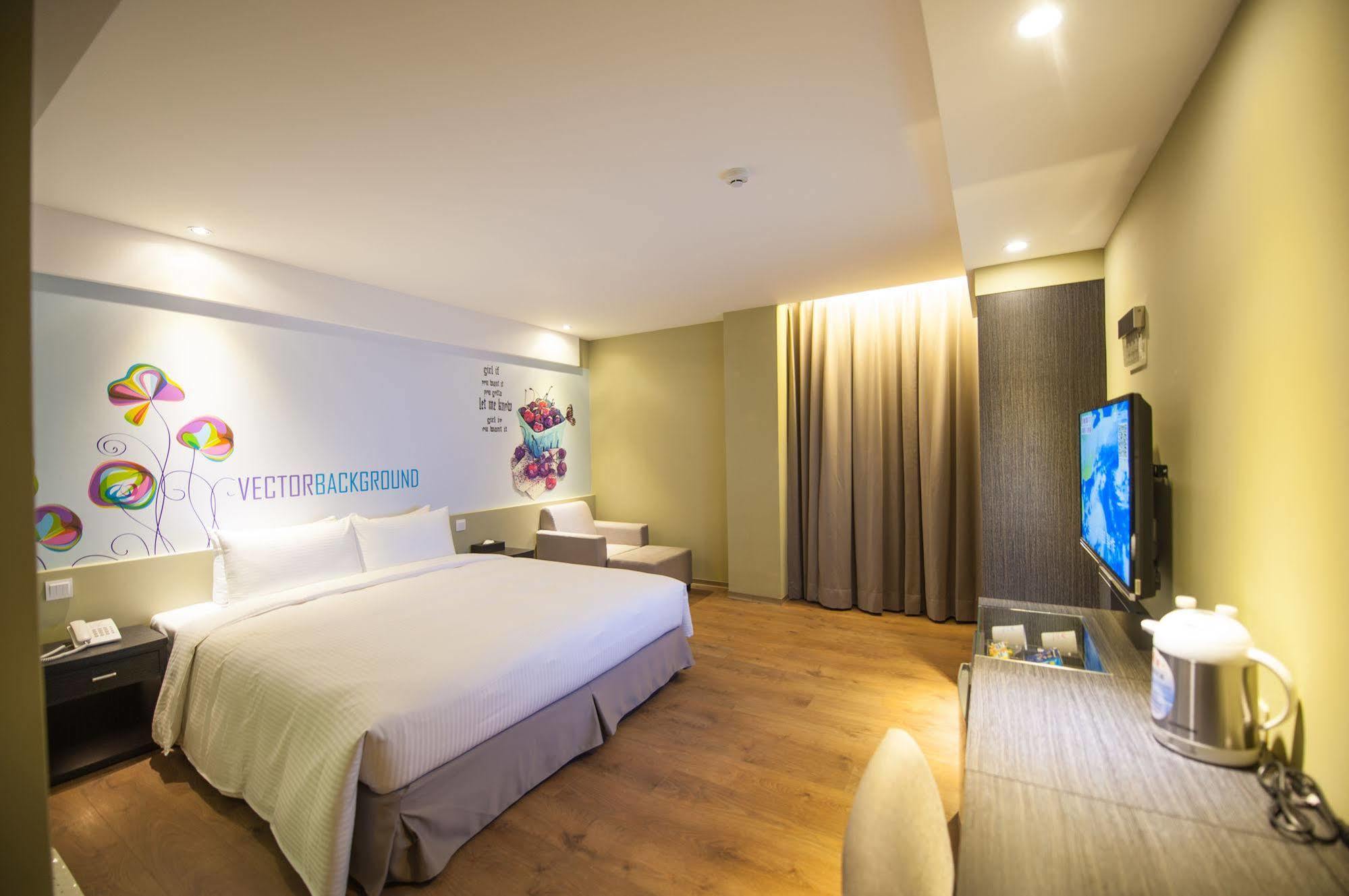 Wish Inn Hotel Kaohsiung Exterior photo