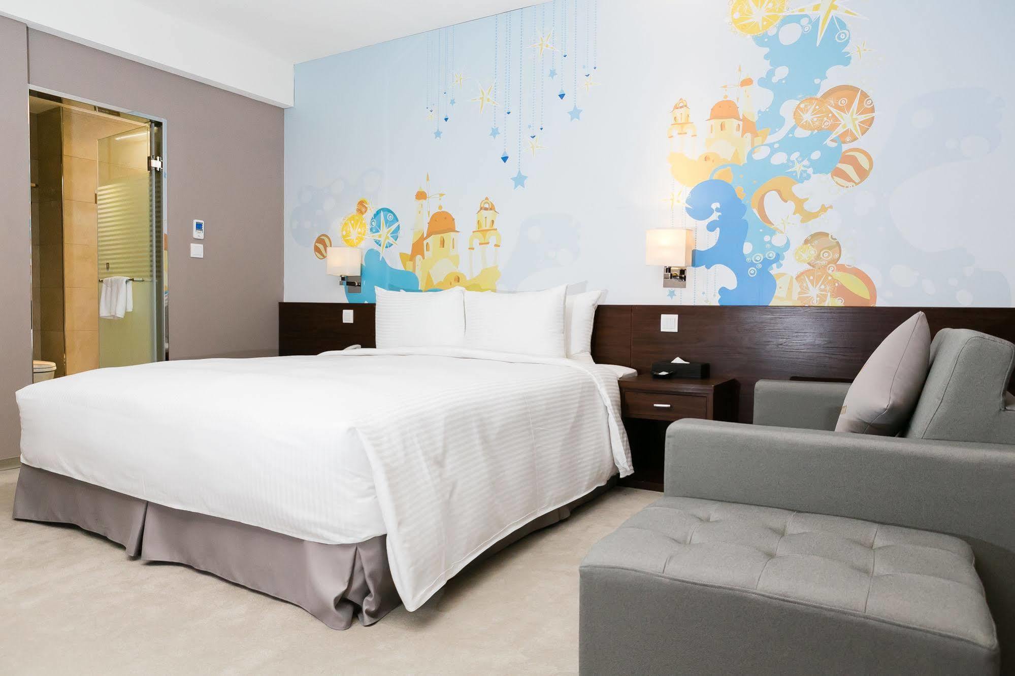 Wish Inn Hotel Kaohsiung Exterior photo